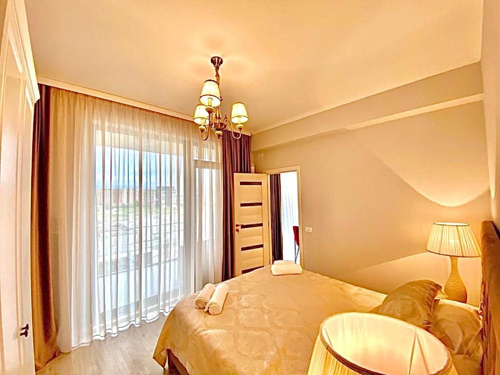 Loft Side Premium Apartments Mamaia Luaran gambar