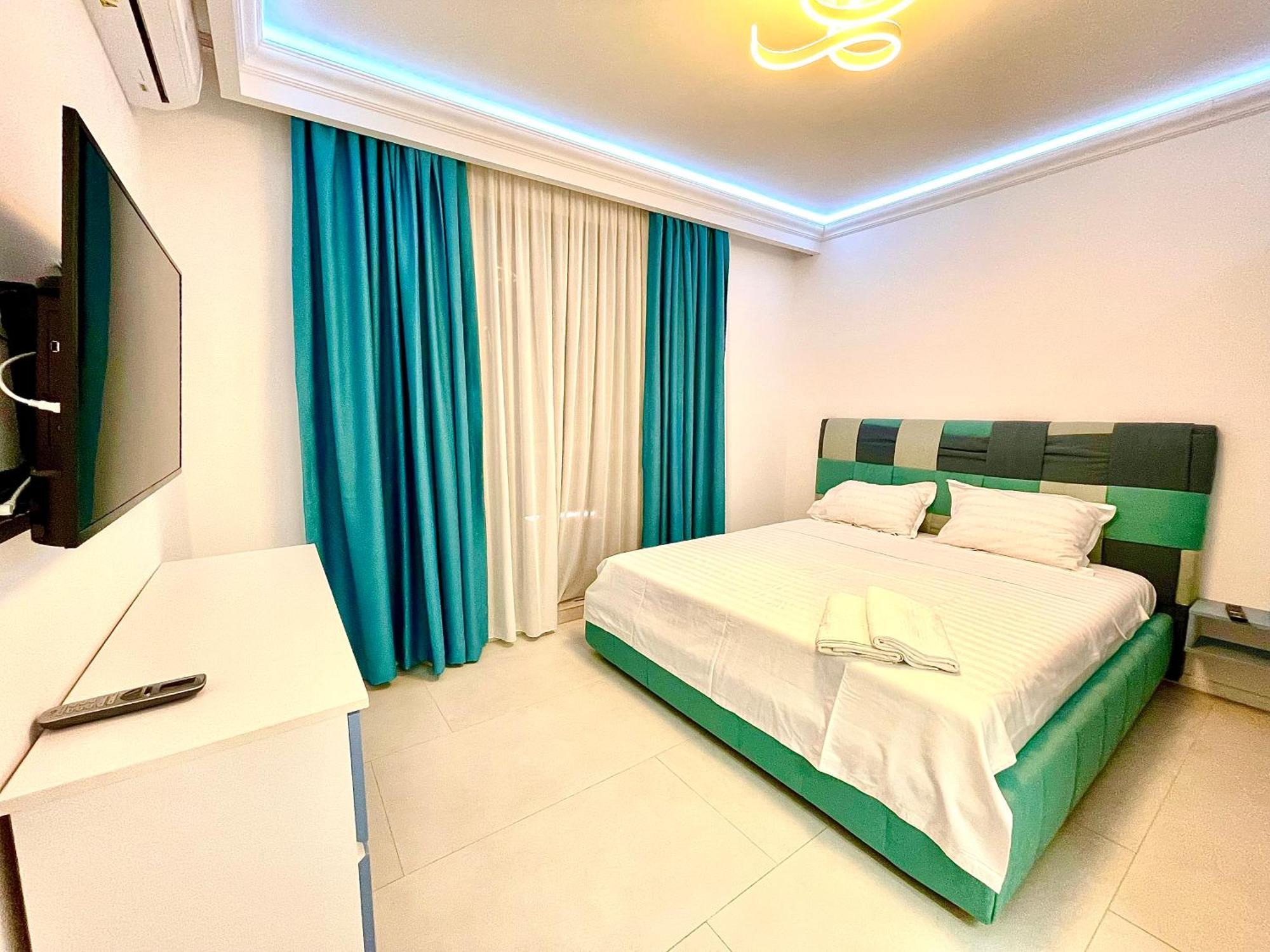 Loft Side Premium Apartments Mamaia Luaran gambar