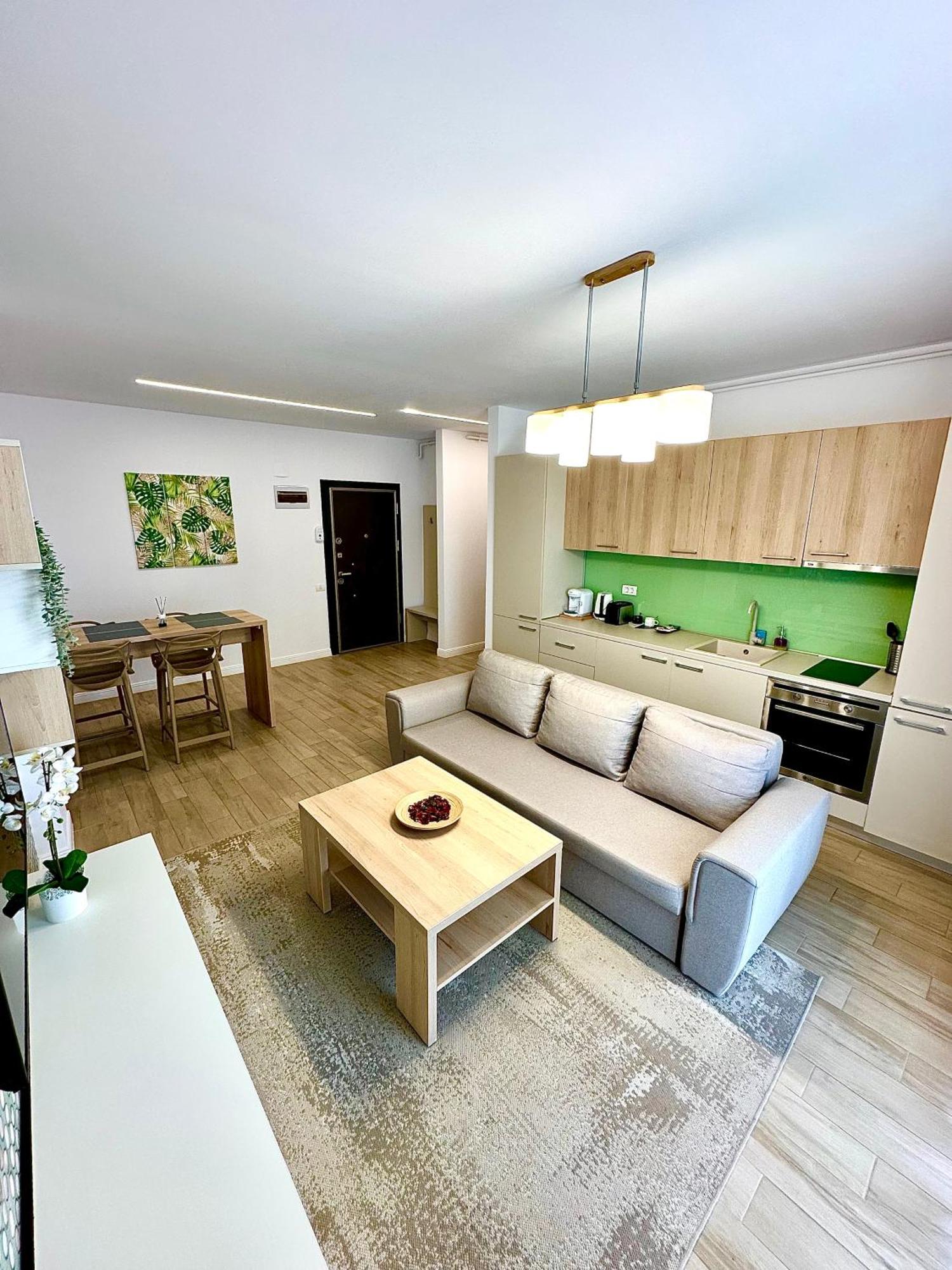 Loft Side Premium Apartments Mamaia Luaran gambar