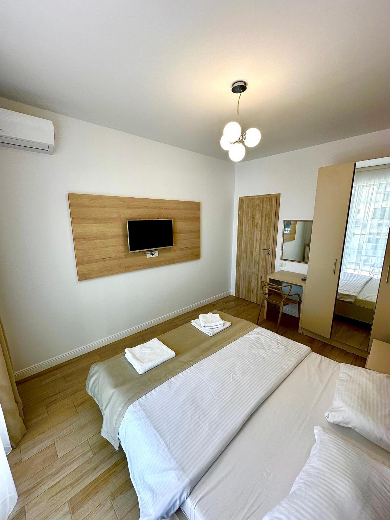Loft Side Premium Apartments Mamaia Luaran gambar